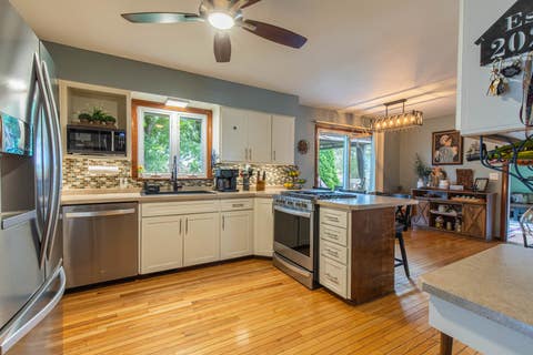 Tiny photo for 1027 W 3rd Street, Spring Valley, IL 61362 (MLS # 12722982)