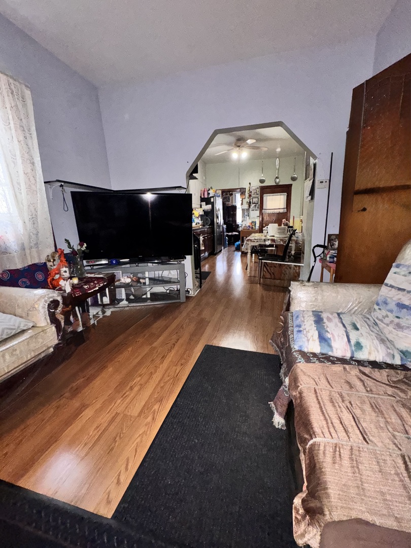 3822 S Honore Street