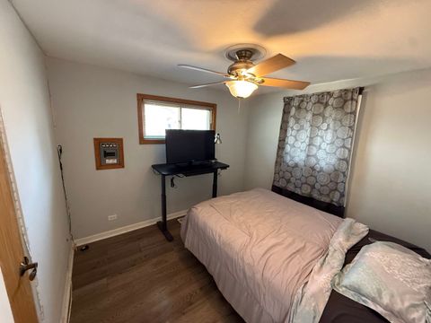 Tiny photo for 17057 Park Avenue, Lansing, IL 60438 (MLS # 12712849)