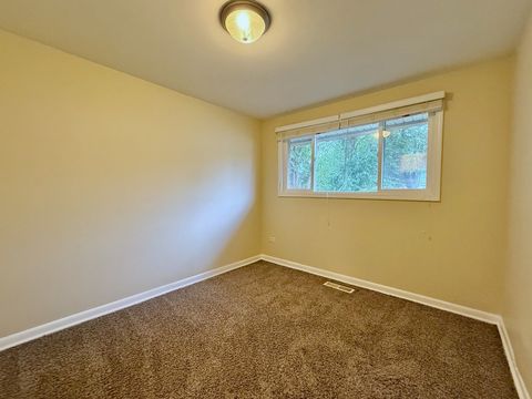 Tiny photo for 163 W RAYE Drive, Chicago Heights, IL 60411 (MLS # 12512186)