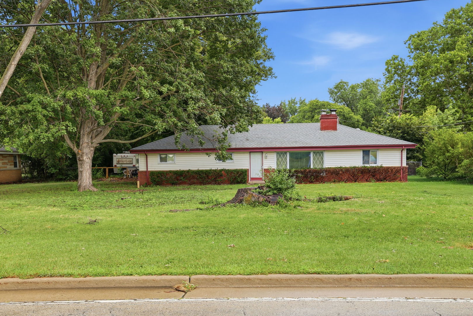 608 E Camp Mcdonald Road