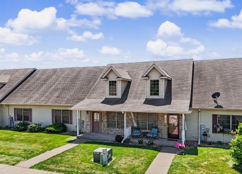 Photo of 305 WALKER Way, Blue Grass, IA 52726 (MLS # 12571148)