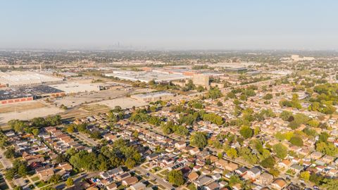 Tiny photo for 7817 S Kenton Avenue, Chicago, IL 60652 (MLS # 12529427)