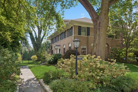 221 Greenleaf Avenue Wilmette IL 60091