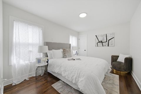 Tiny photo for 8801 S Clyde Avenue, Chicago, IL 60617 (MLS # 12623924)