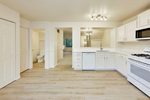 Tiny photo for 319 W Whispering Oaks Lane, Round Lake, IL 60073 (MLS # 12791504)