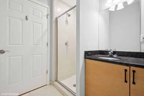 Tiny photo for 911 Busse Highway #302, Park Ridge, IL 60068 (MLS # 12383746)