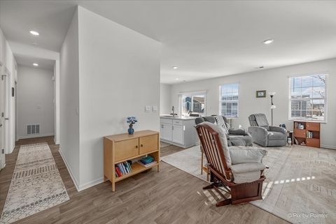 Tiny photo for 6302 Maple Glen Drive #3081, Wonder Lake, IL 60097 (MLS # 12536395)