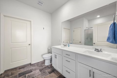 Tiny photo for 6302 Maple Glen Drive #3081, Wonder Lake, IL 60097 (MLS # 12536395)