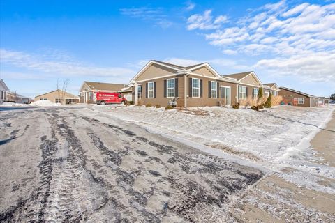 Tiny photo for 6302 Maple Glen Drive #3081, Wonder Lake, IL 60097 (MLS # 12536395)