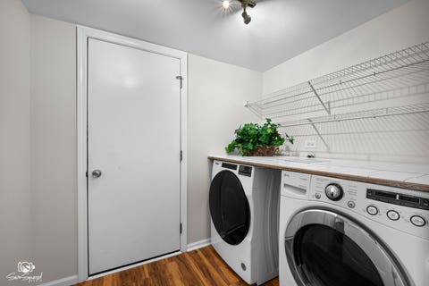 Tiny photo for 4811 Bordeaux Drive, Lake In The Hills, IL 60156 (MLS # 12725727)