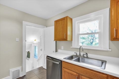 Tiny photo for 1518 W University Avenue, Champaign, IL 61821 (MLS # 12613407)