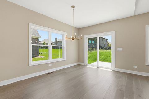 Tiny photo for 16580 Kayla Drive, Lemont, IL 60439 (MLS # 12688586)