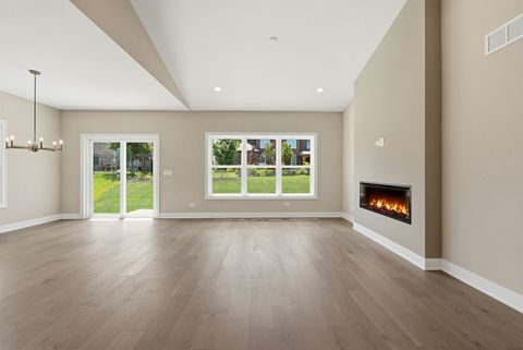 Tiny photo for 16580 Kayla Drive, Lemont, IL 60439 (MLS # 12688586)