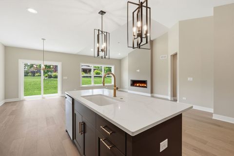 Tiny photo for 16580 Kayla Drive, Lemont, IL 60439 (MLS # 12688586)