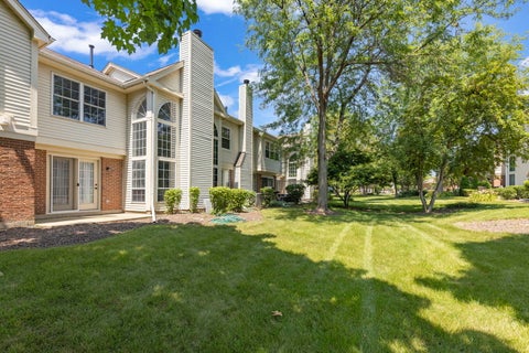Tiny photo for 30W016 Redwood Court, Warrenville, IL 60555 (MLS # 12690984)