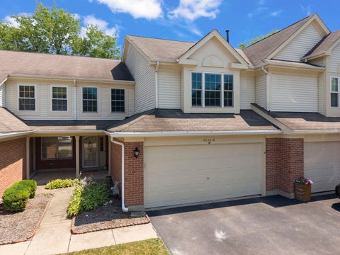 Tiny photo for 30W016 Redwood Court, Warrenville, IL 60555 (MLS # 12690984)