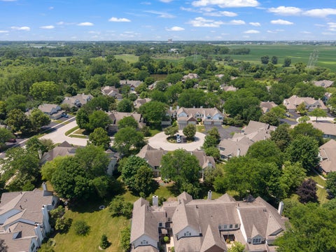 Tiny photo for 30W016 Redwood Court, Warrenville, IL 60555 (MLS # 12690984)