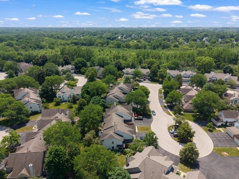 Tiny photo for 30W016 Redwood Court, Warrenville, IL 60555 (MLS # 12690984)
