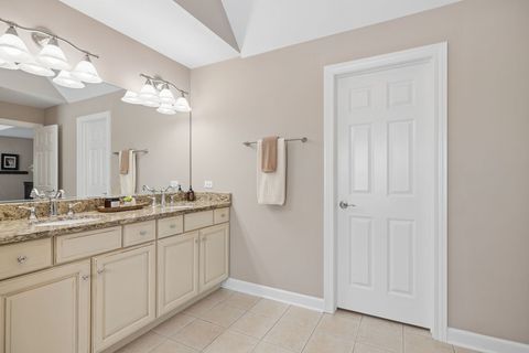 Tiny photo for 26404 W Red Apple Road, Plainfield, IL 60585 (MLS # 12620673)