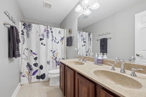 Tiny photo for 26404 W Red Apple Road, Plainfield, IL 60585 (MLS # 12620673)