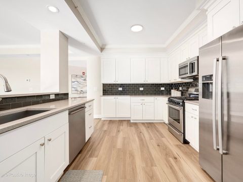 Tiny photo for 10735 Clocktower Drive #503, Countryside, IL 60525 (MLS # 12554391)