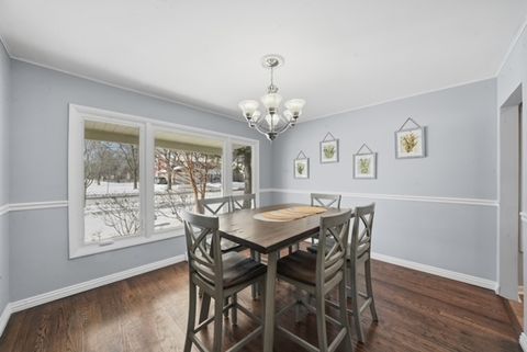 Tiny photo for 1443 S Highland Avenue, Arlington Heights, IL 60005 (MLS # 12552425)