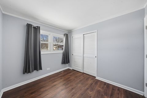 Tiny photo for 1443 S Highland Avenue, Arlington Heights, IL 60005 (MLS # 12552425)