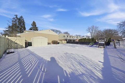 Tiny photo for 1443 S Highland Avenue, Arlington Heights, IL 60005 (MLS # 12552425)
