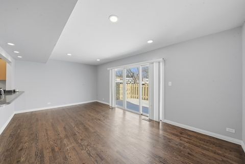 Tiny photo for 1443 S Highland Avenue, Arlington Heights, IL 60005 (MLS # 12552425)