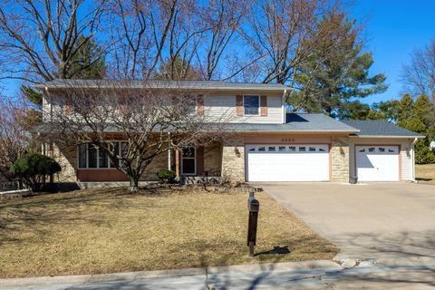 Photo of 4320 Belle Avenue, Davenport, IA 52807 (MLS # 12584735)