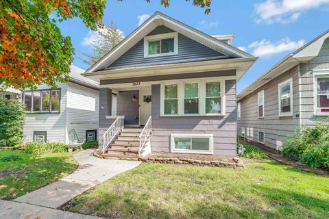 Photo of 3637 Elmwood Avenue, Berwyn, IL 60402 (MLS # 12481651)