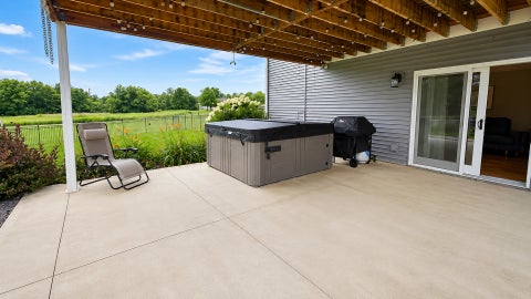 Tiny photo for 9807 Northridge Circle, Clinton, IL 61727 (MLS # 12698723)