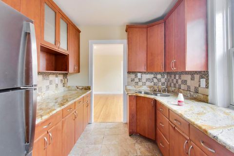 Tiny photo for 2221 E 68th Street #3, Chicago, IL 60649 (MLS # 12624290)