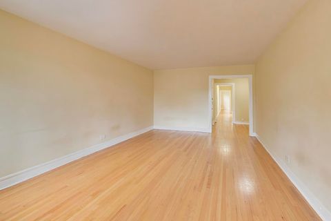 Tiny photo for 2221 E 68th Street #3, Chicago, IL 60649 (MLS # 12624290)