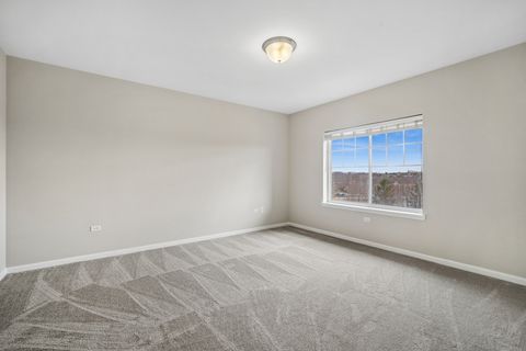 Tiny photo for 2220 Founders Drive #325, Northbrook, IL 60062 (MLS # 12571515)