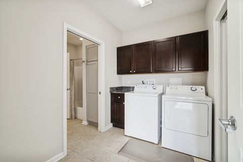 Tiny photo for 2220 Founders Drive #325, Northbrook, IL 60062 (MLS # 12571515)