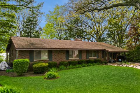 257 Banbury Road Mundelein IL 60060