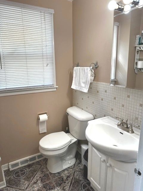 Tiny photo for 115 N Lavergne Avenue, Northlake, IL 60164 (MLS # 12519423)