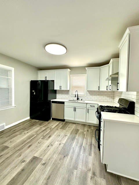 Tiny photo for 513 COOKANE Avenue, Elgin, IL 60120 (MLS # 12659870)