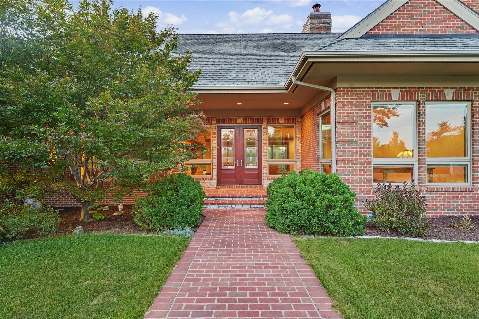 4014 Clubhouse Drive