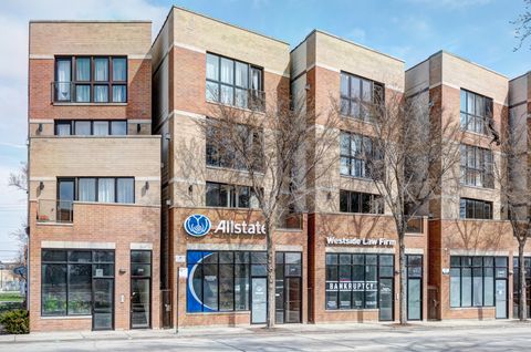 Photo of 2444 W MADISON Street #3, Chicago, IL 60612 (MLS # 12578789)