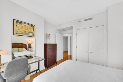 Tiny photo for 340 E RANDOLPH Street #2102, Chicago, IL 60601 (MLS # 12626571)