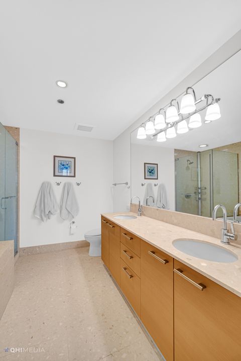 Tiny photo for 340 E RANDOLPH Street #2102, Chicago, IL 60601 (MLS # 12626571)