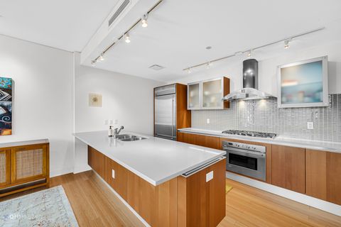 Tiny photo for 340 E RANDOLPH Street #2102, Chicago, IL 60601 (MLS # 12626571)