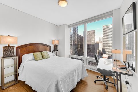 Tiny photo for 340 E RANDOLPH Street #2102, Chicago, IL 60601 (MLS # 12626571)