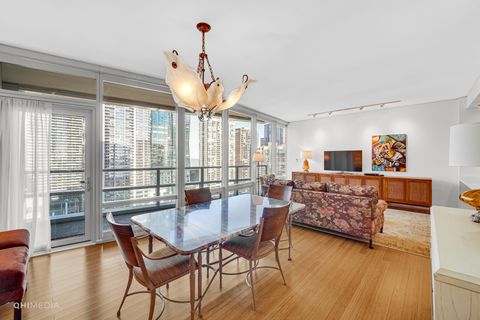 Tiny photo for 340 E RANDOLPH Street #2102, Chicago, IL 60601 (MLS # 12626571)