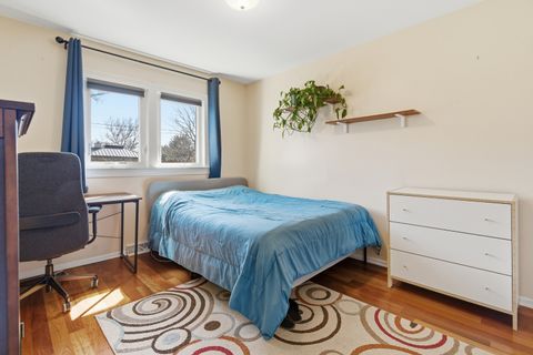 Tiny photo for 10033 Montrose Avenue, Schiller Park, IL 60176 (MLS # 12605722)