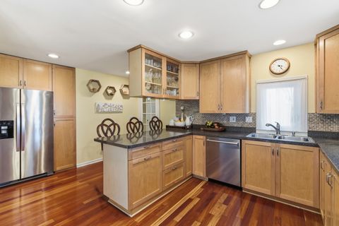 Tiny photo for 10033 Montrose Avenue, Schiller Park, IL 60176 (MLS # 12605722)