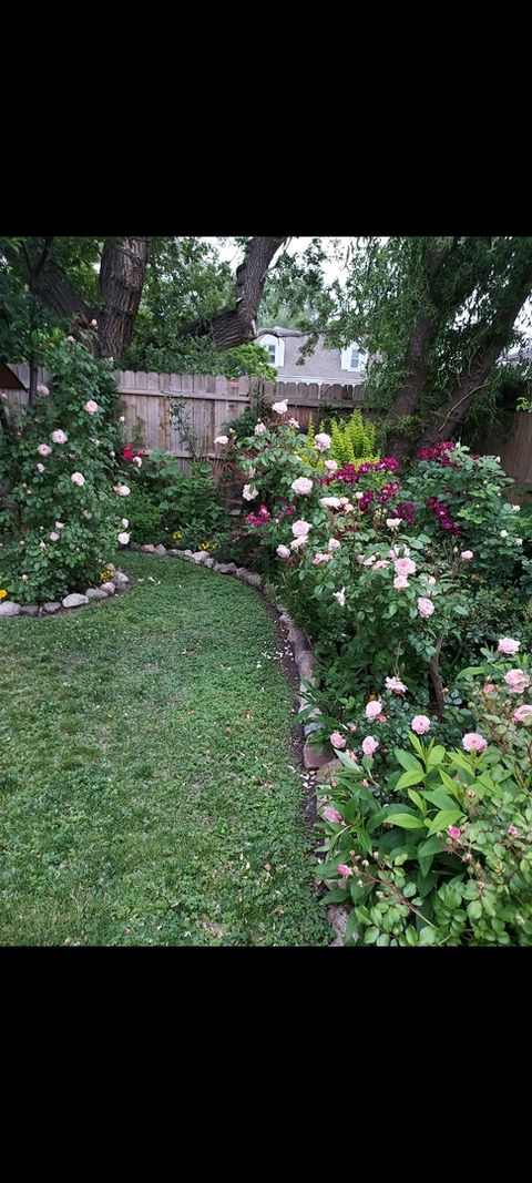 Tiny photo for 10033 Montrose Avenue, Schiller Park, IL 60176 (MLS # 12605722)